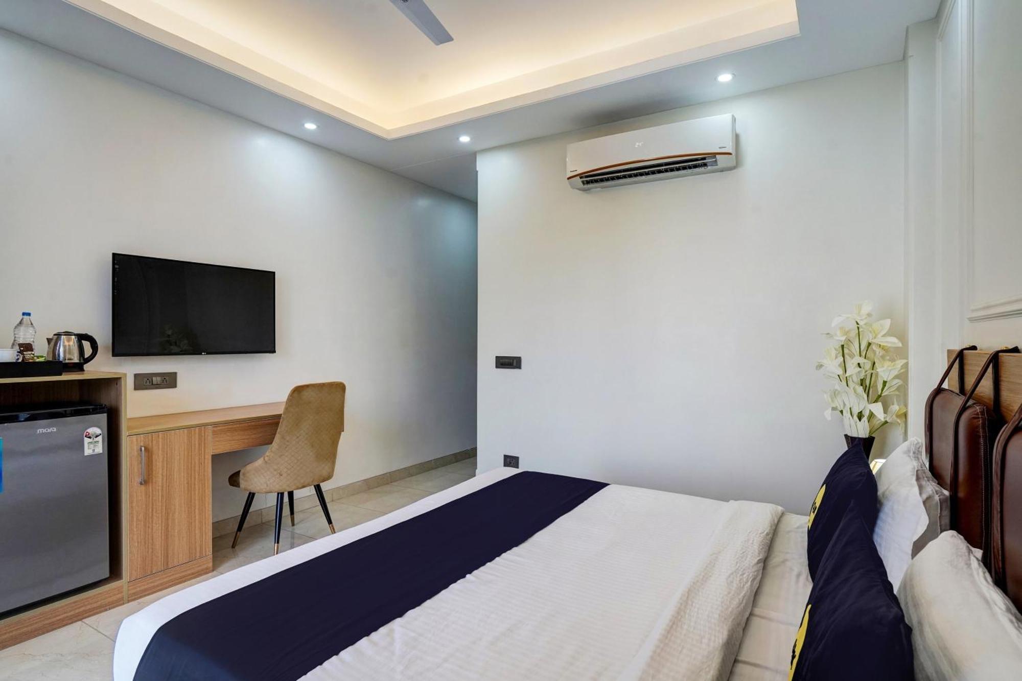 Hotel O Parkinn グルガウン エクステリア 写真